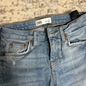 Zara jeans